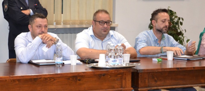 «Di grottesco ci sono solo le parole del sindaco Borasio»