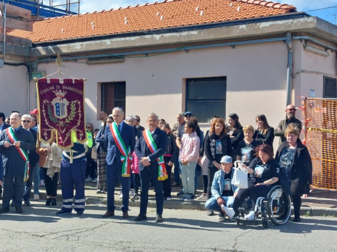 Strage di Brandizzo, un monumento in ricordo delle vittime