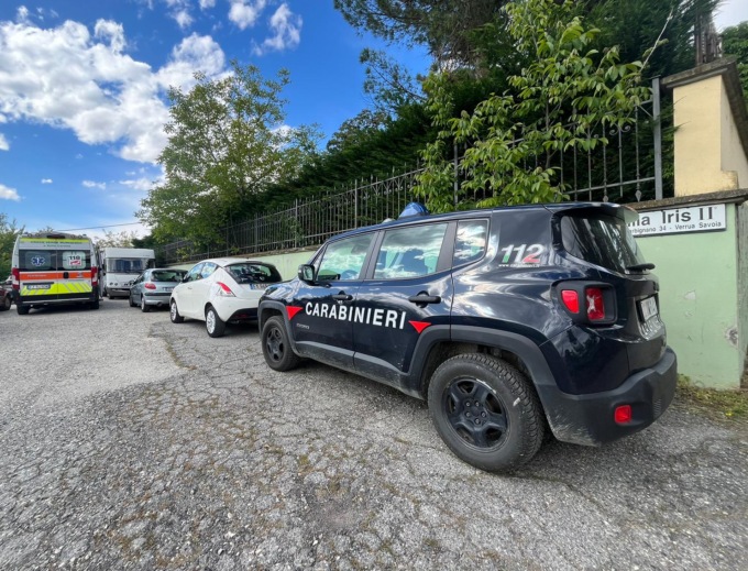 Ospite struttura protetta cade da un terrazzo