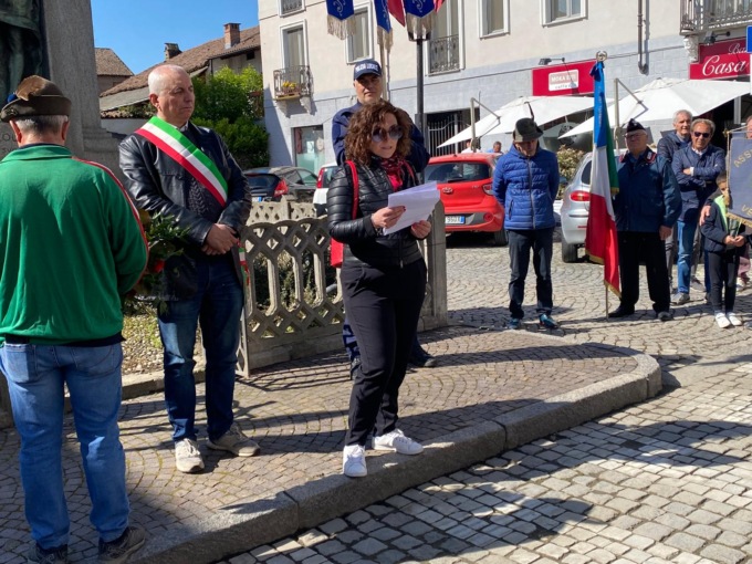 25 Aprile, a Verolengo si legge Scurati attaccando la Premier Meloni