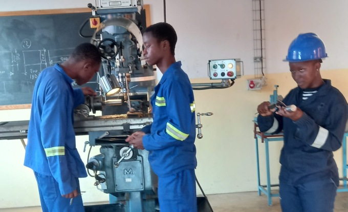 Il viaggio di Bobba in Mozambico per i 20 anni della scuola professionale FOTO E VIDEO