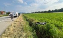 Auto contro moto, grave un uomo