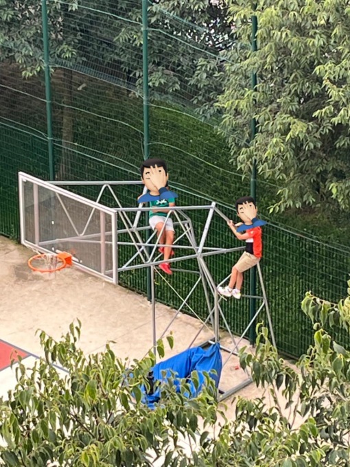 Vandali al campo da basket