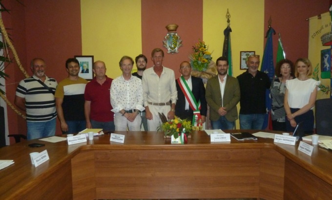 Lisco annuncia la  «Giunta blu»