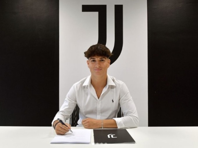 Chivassese firma il rinnovo di contratto con la Juventus
