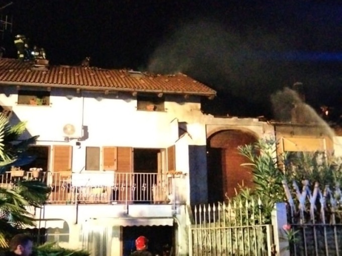Paura in frazione, dopo il botto… l’incendio