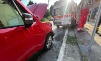 Auto tampona un'ambulanza LE FOTO