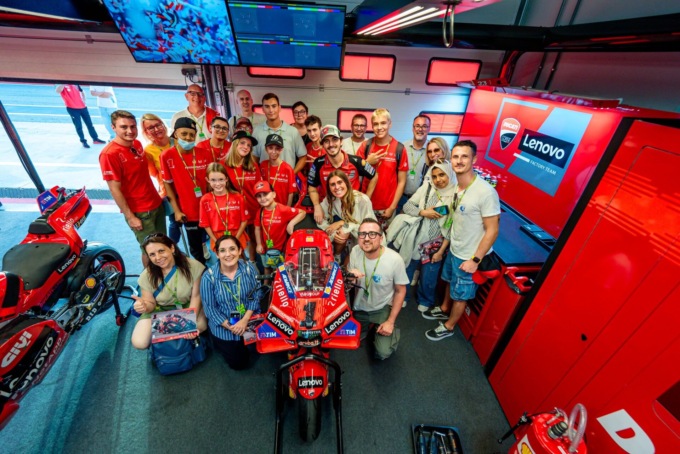 Pecco porta i piccoli pazienti del Regina Margherita al Gran Premio di San Marino