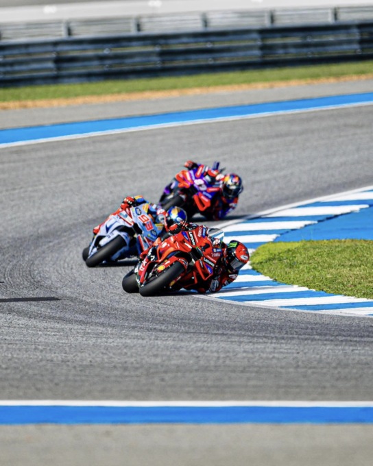Bagnaia trionfa al Gran Premio della Thailandia