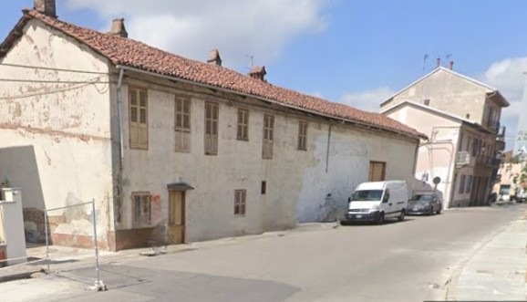 «Cascina ex Gallo», il sindaco vuole abbatterla: presentato un altro ricorso