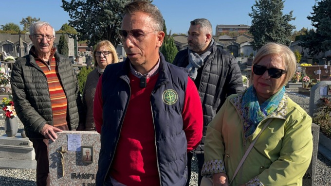 Clamoroso, il Comune sfratta i morti dal Cimitero