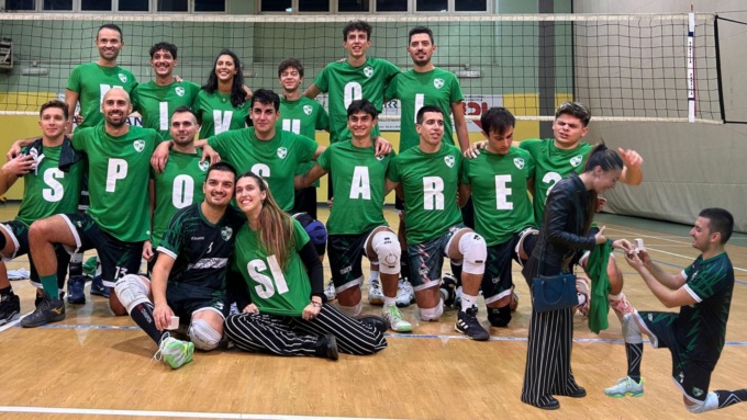 L’amore di Simone e Melissa, dalla pallavolo al loro eterno «Sì» IL VIDEO