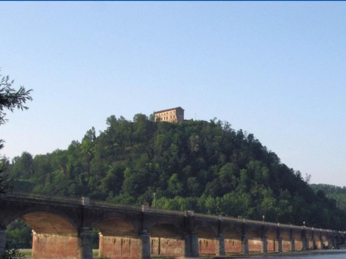 Lavori sul Ponte sul Po, traffico alternato sino al 29 novembre