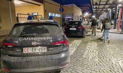 Nuovo blitz dei carabinieri in stazione: trovati tre ragazzi con della droga