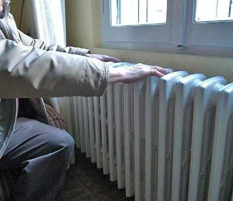L’amministratore non paga il riscaldamento per due anni: 30 famiglie restano al freddo