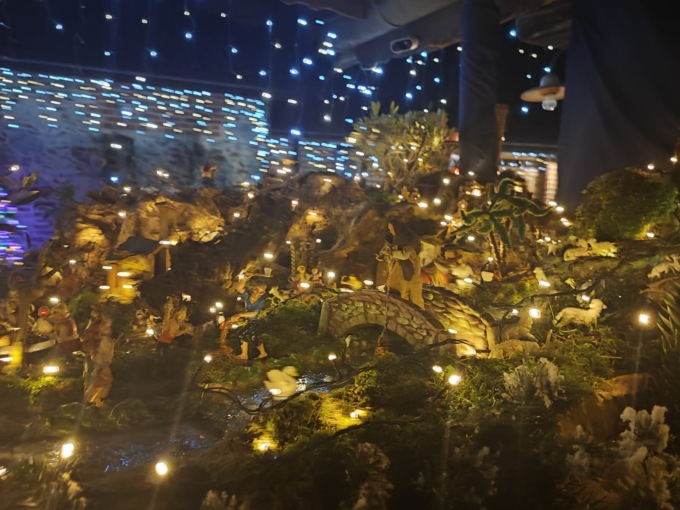 Il Presepe incantato di Davide e Tiziana: un viaggio nella tradizione