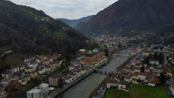 “Dentro e fuori dal Comune” ci porta a San Pellegrino Terme, questa sera su Telecity