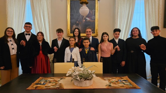 Carnevale di Chivasso 2025, ecco a voi la Bela Tolera Isabella Caruso e l’Abbà Enzo Falbo