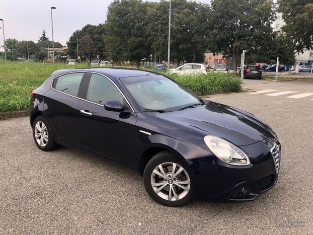Ennesimo furto d’auto nel Chivassese, appello disperato del proprietario