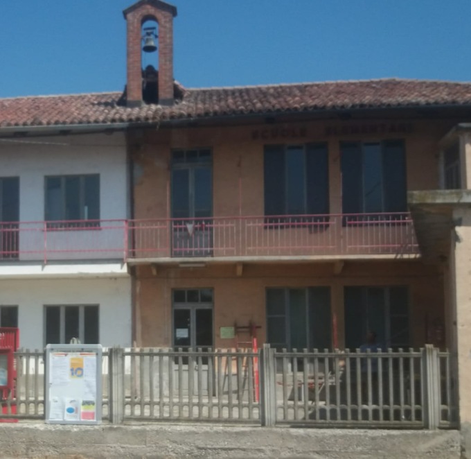 Ex scuola di Arborea, «Non rinnoveremo l’accordo con Margherita per fare i lavori»