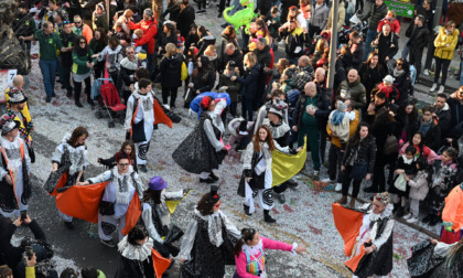 Carnevale, annullata la sfilata notturna per maltempo