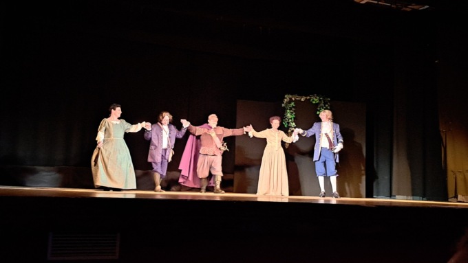 Una serata a teatro per ricordare il giovane Francesco Bassi