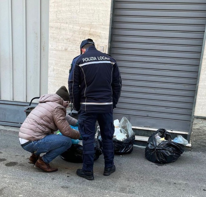 I cittadini differenziano male… arrivano multe
