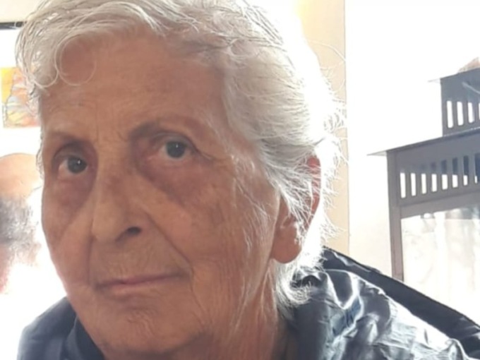 Catterina, ex parrucchiera sorridente