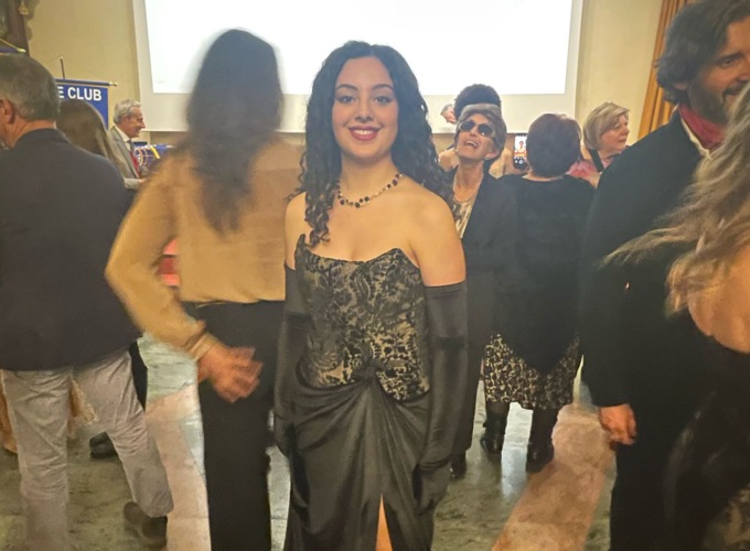 Jennifer Diaz protagonista della sfilata per la ricerca