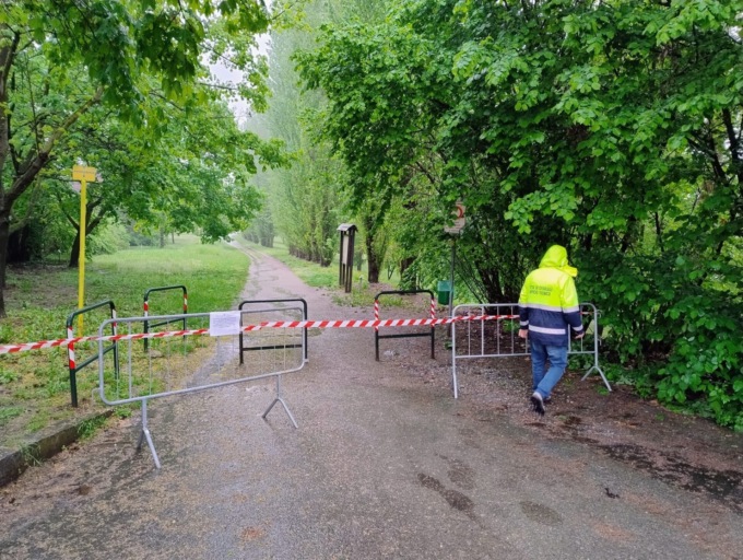 Divieto di avvicinarsi alle sponde di Po e Orco