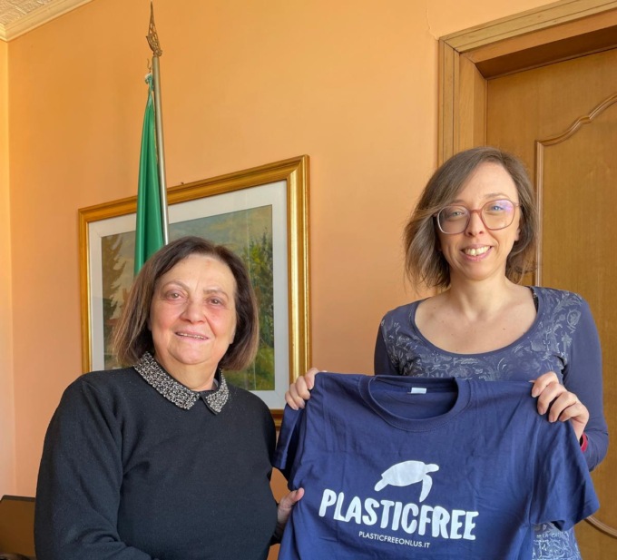 Firmato l’accordo con Plastic Free