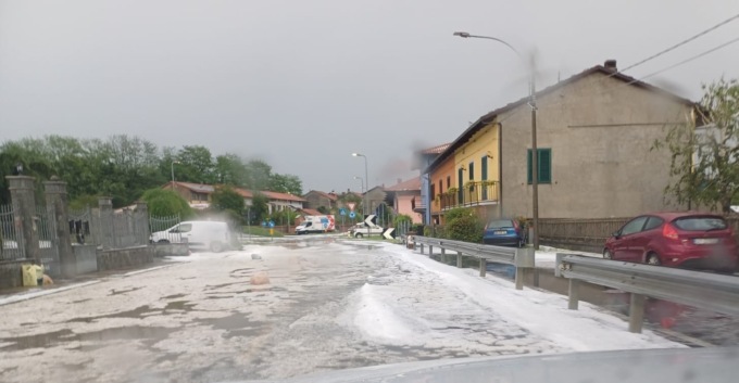 Violenta grandinata, distrutti vigneti e frutteti