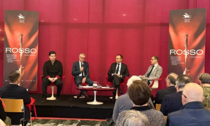 Il Teatro Regio di Torino si tinge di Rosso, tra nomi noti e proposte insolite