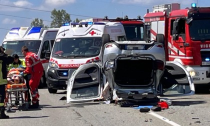 Gravissimo frontale alle porte di Rondissone: due feriti LE FOTO