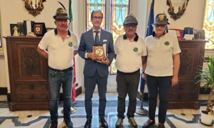 Alpini, il Prefetto riceve il nuovo Presidente Pier Carlo Pola