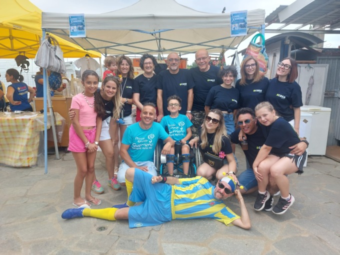 Tutti in campo per sostenere Simone, il piccolo grande guerriero