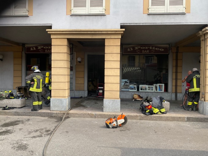 Incendio al bar Il Portico, parte una raccolta fondi