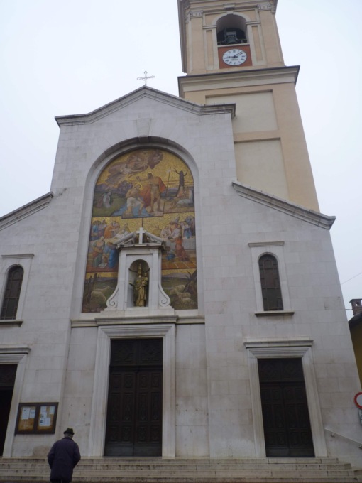 La Chiesa è del Comune… c’è chi chiede un’alternativa
