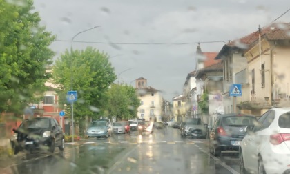 Violento nubifragio si abbatte sulla città: tanti i disagi