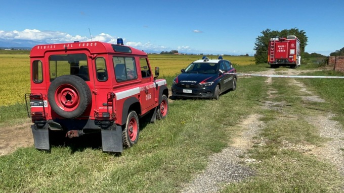 Precipita un ultraleggero:  forse due le vittime  LE FOTO