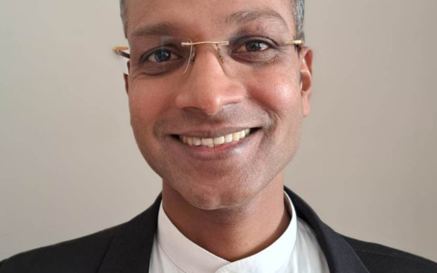 Dopo don Gino arriva don Davide Kamal Chelladurai