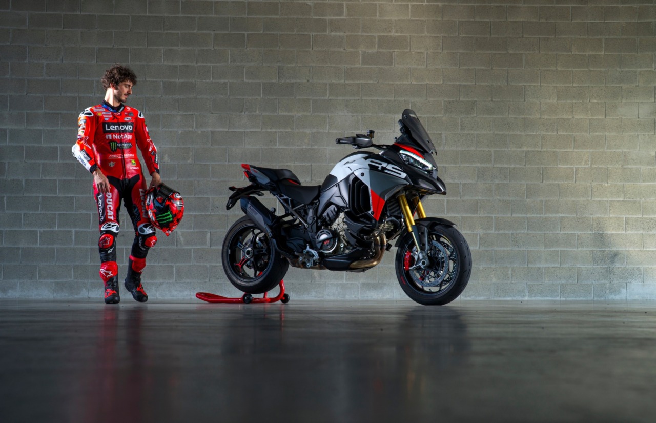 Ducati, Pecco presenta le nuove Diavel V4 RS e Multistrada V4 RS