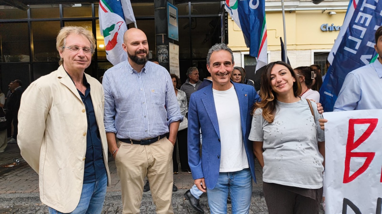 Sicurezza in area Stazione, Flash Mob di Fratelli d’Italia