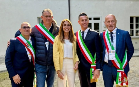 Ben 230 sindaci all’assemblea di ANCI Piemonte