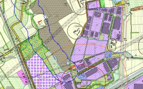 Chind, futuro senza fabbriche: sui terreni pannelli fotovoltaici