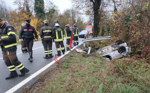 Incidente: massiccio spiegamento di forze per un’auto… vuota