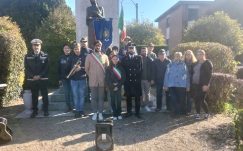 Le scuole celebrano il IV Novembre
