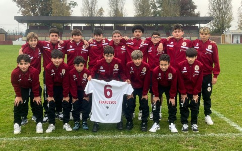 Una tribuna in ricordo di Francesco