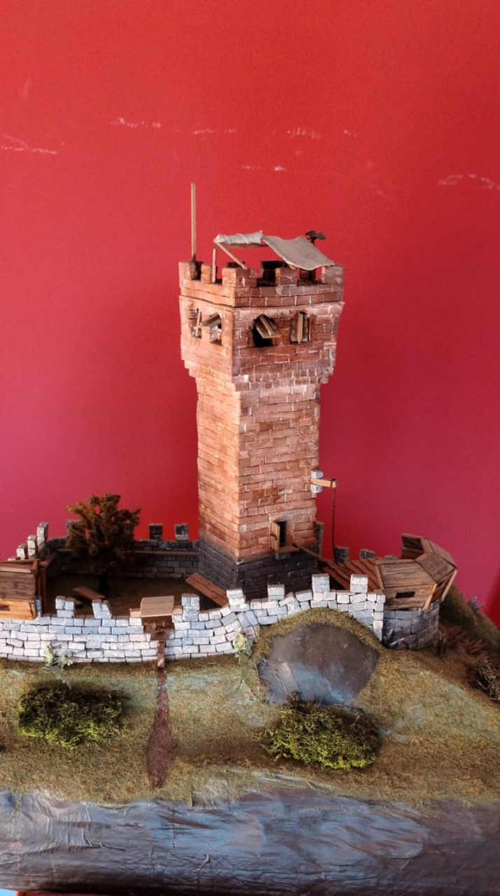 L’artista calusiese dona a Candia una sua opera