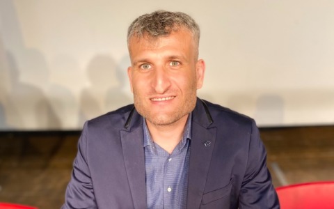 Sellaro contro Lifredi: «Percepisce lo stipendio ma vive nel Centro sud»